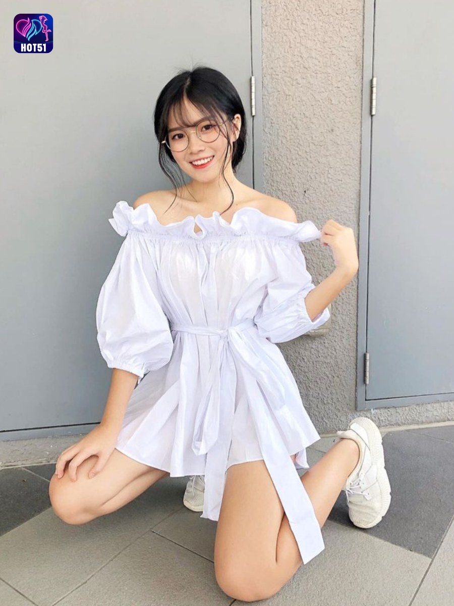 You are currently viewing Beautiful Stunning Watch, Chat, and Connect on Hot51 Now